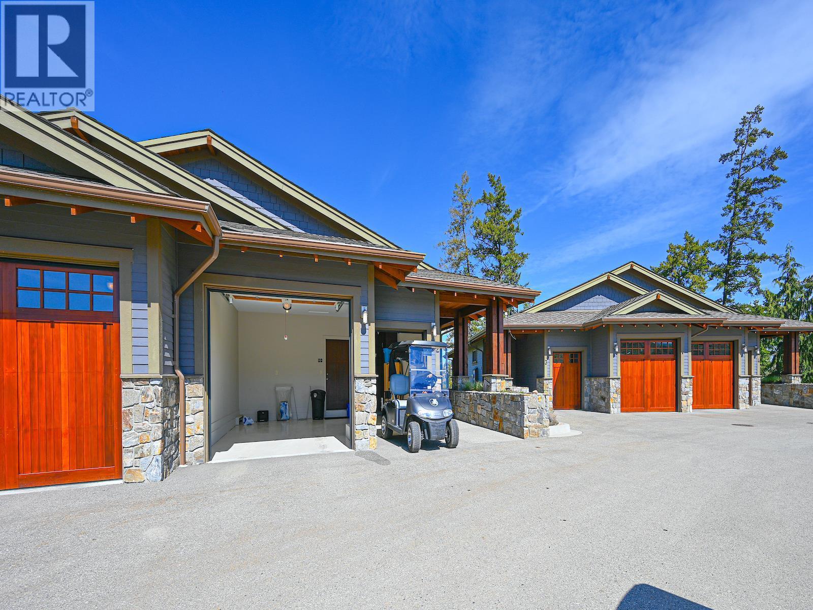 101 Dormie Drive Unit# 2k, Vernon, British Columbia  V1H 1Y6 - Photo 2 - 10373798