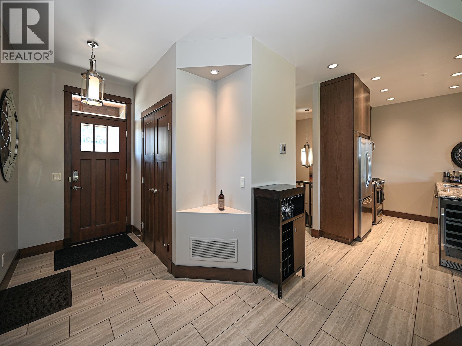 101 Dormie Drive Unit# 2k, Vernon, British Columbia  V1H 1Y6 - Photo 9 - 10373798