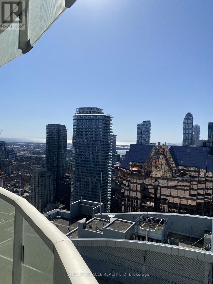 3409 - 197 Yonge Street, Toronto, Ontario  M5B 1M4 - Photo 31 - C12729760