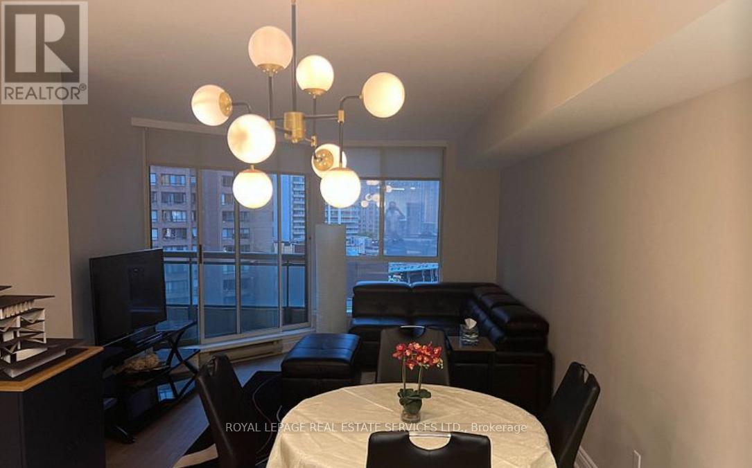 811 - 38 Elm Street, Toronto, Ontario  M5G 2K5 - Photo 8 - C12729788