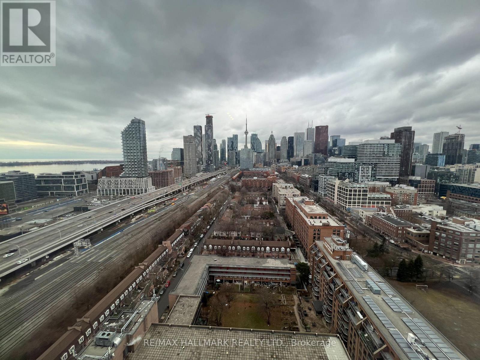 2406 - 35 Parliament Street, Toronto, Ontario  M5A 0Z5 - Photo 14 - C12729808