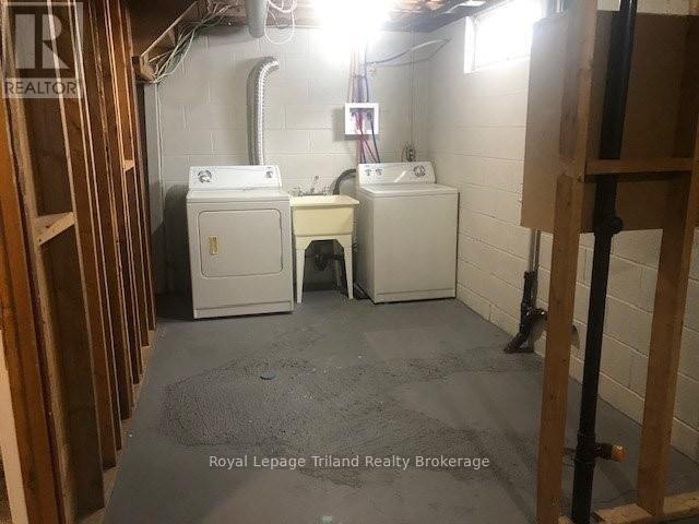 1020 Braeside Street, Woodstock, Ontario  N4S 4T4 - Photo 7 - X12725980