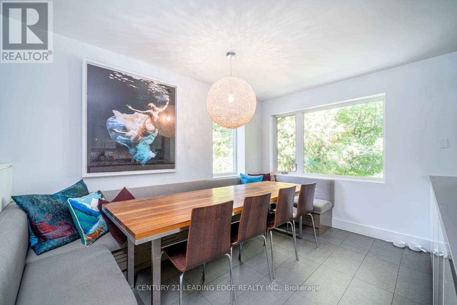 8 Glen Robert Drive, Toronto, Ontario  M4B 1J5 - Photo 11 - E12729806