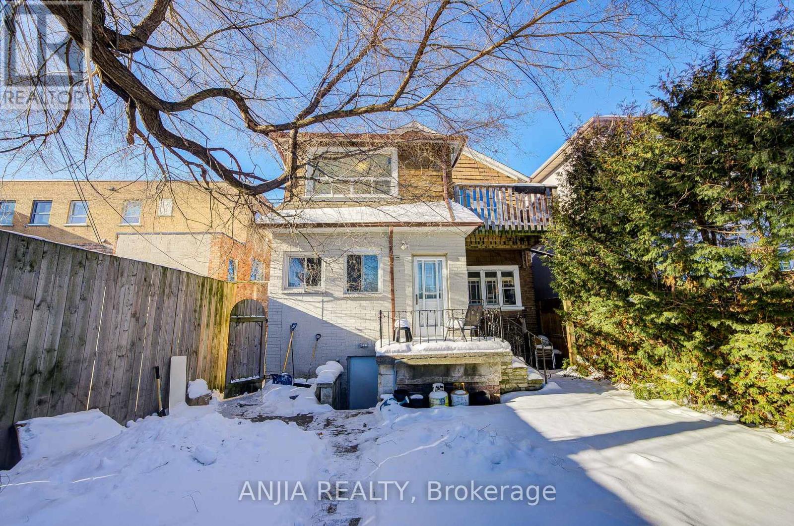 7 Linnsmore Crescent, Toronto, Ontario  M4J 4J5 - Photo 25 - E12729844