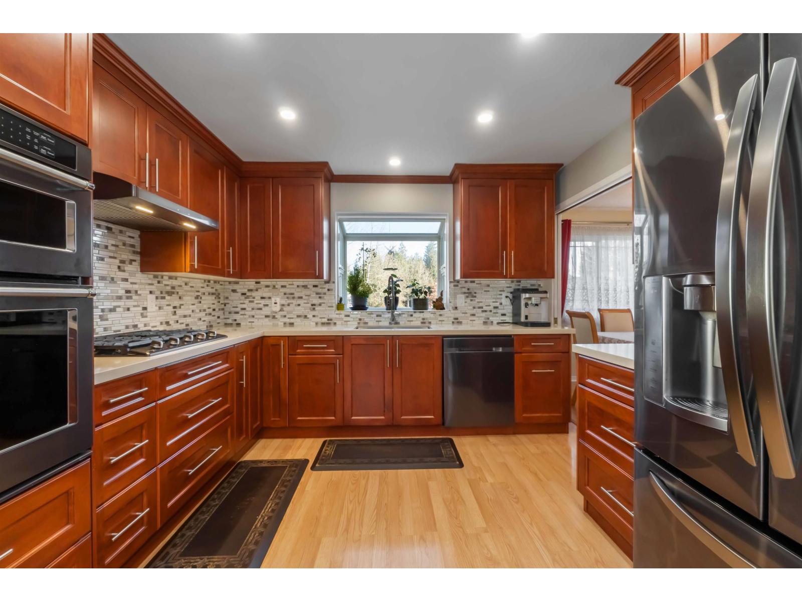 9113 145a Street, Surrey, British Columbia  V3R 7L6 - Photo 12 - R3082996