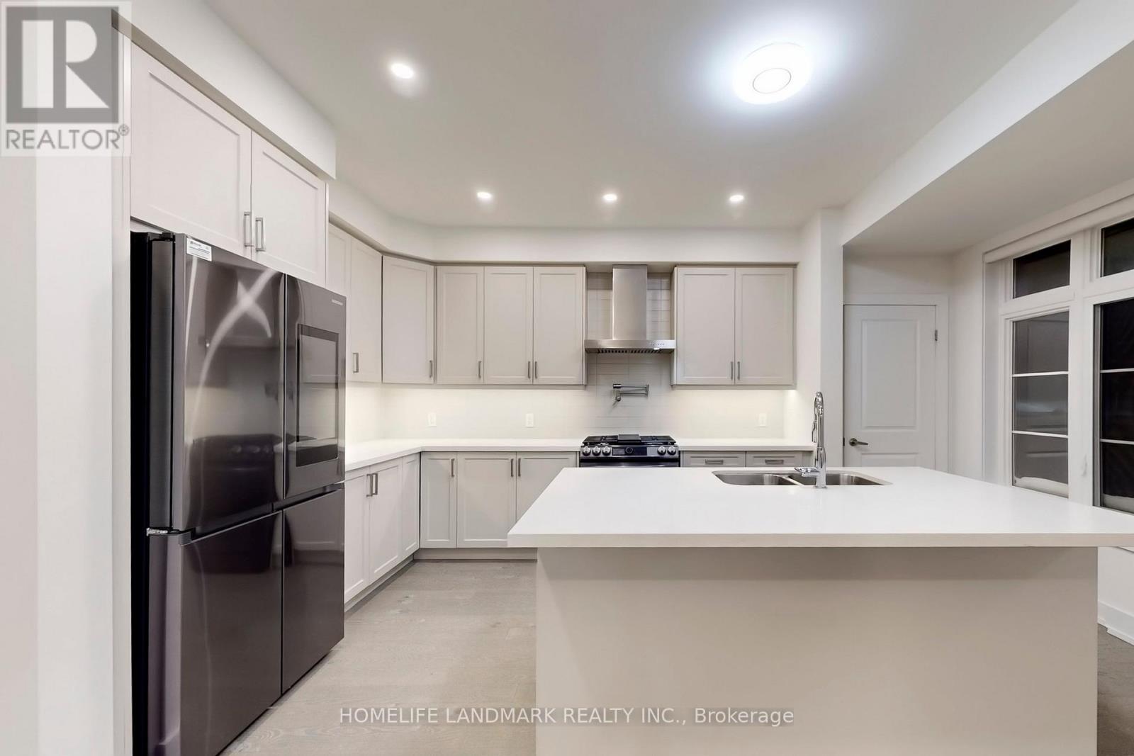 97 Guardhouse Crescent, Markham, Ontario  L6C 3J9 - Photo 13 - N12729668