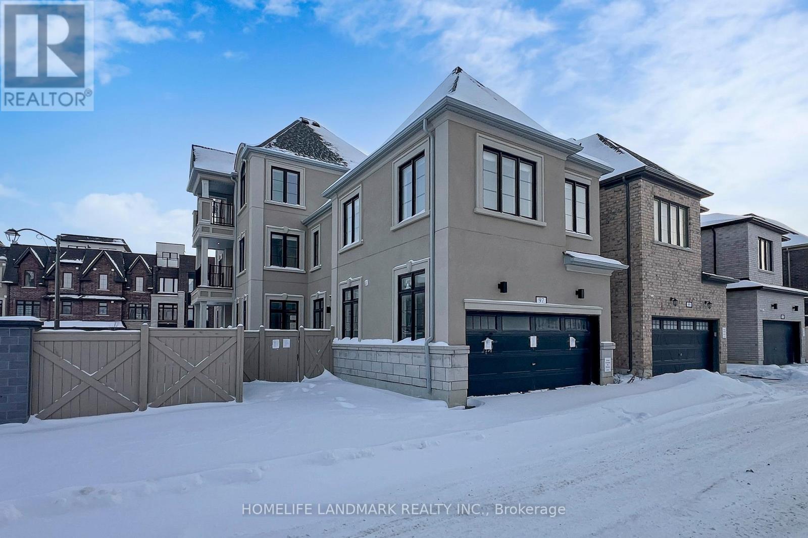 97 Guardhouse Crescent, Markham, Ontario  L6C 3J9 - Photo 4 - N12729668