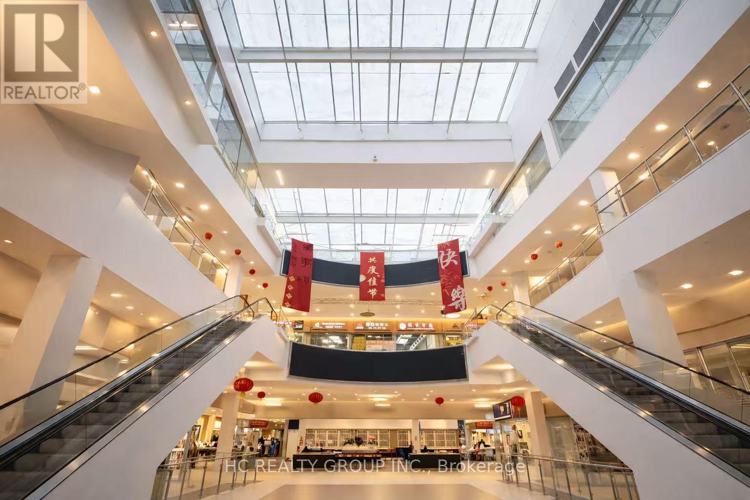 2e11 & 12 - 9390 Woodbine Avenue, Markham, Ontario  L6C 0M5 - Photo 3 - N12729682