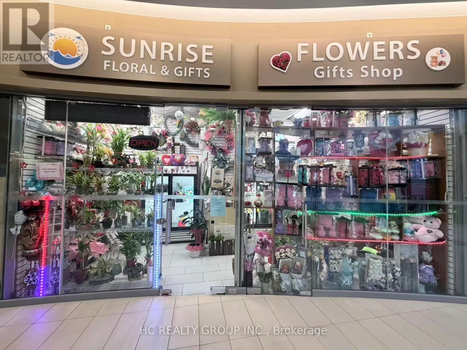 2e11 & 12 - 9390 Woodbine Avenue, Markham, Ontario  L6C 0M5 - Photo 5 - N12729682