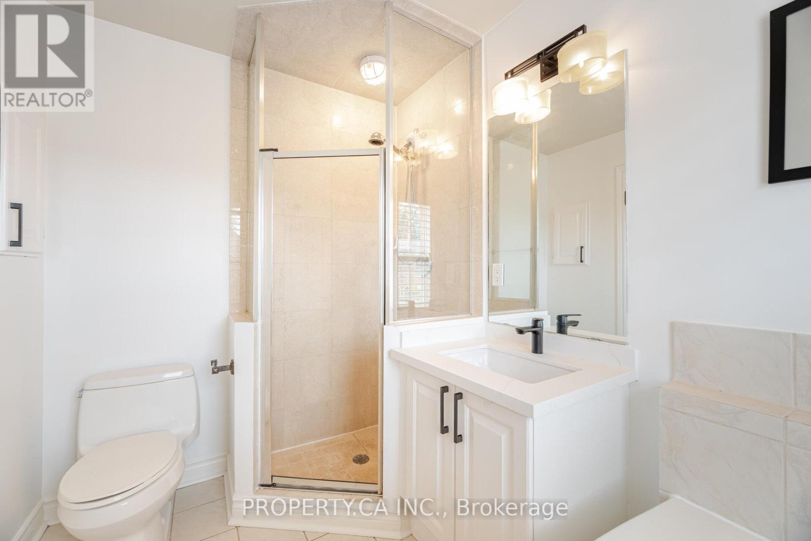 25 - 8038 Yonge Street, Vaughan, Ontario  L4J 1W3 - Photo 26 - N12729702