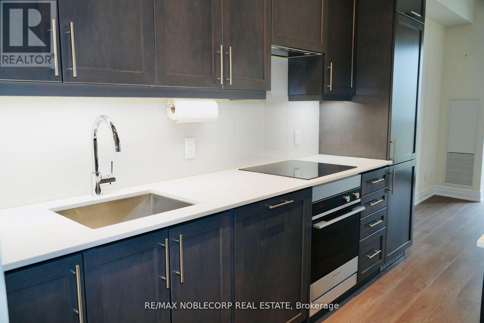 1511 - 9085 Jane Street, Vaughan, Ontario  L4L 9G7 - Photo 9 - N12729708