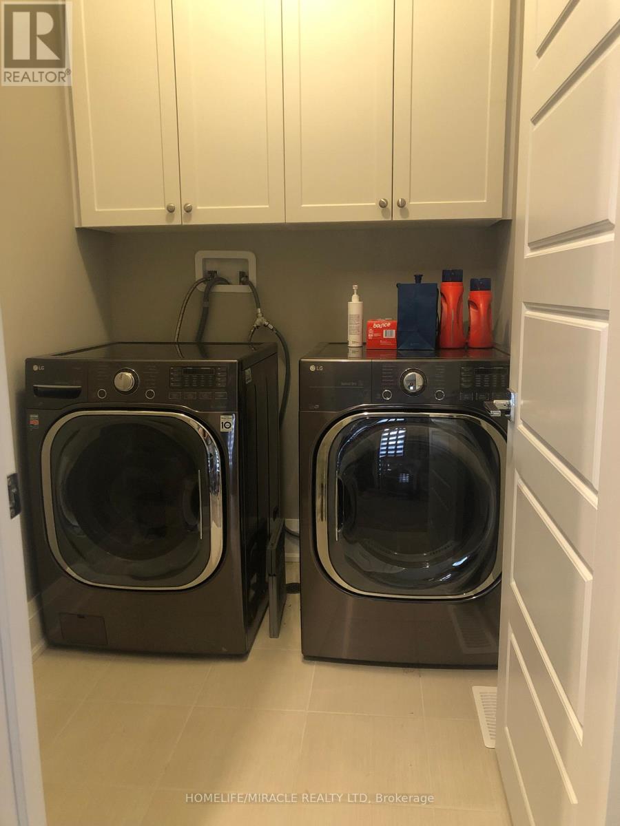 39 John Henry Street, Vaughan, Ontario  L4H 4W2 - Photo 12 - N12729734