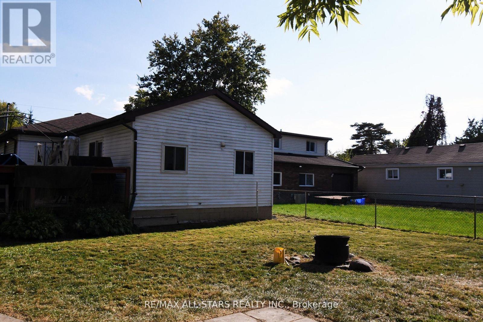 346 Pasadena Drive, Georgina, Ontario  L4P 2Z3 - Photo 11 - N12729782