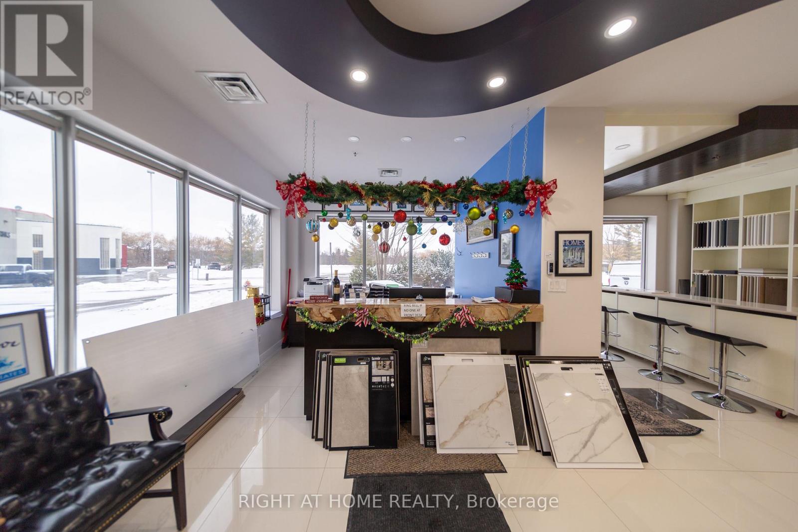 14 - 636 Edward Avenue, Richmond Hill, Ontario  L4C 0V4 - Photo 4 - N12729804