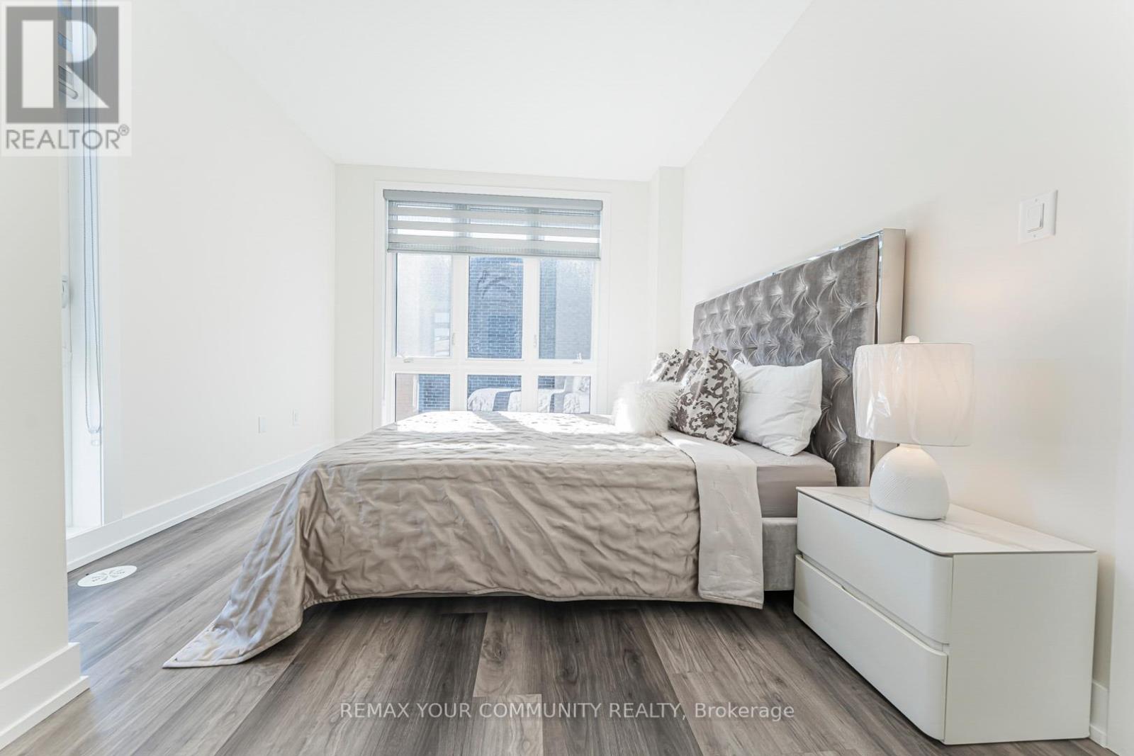 18 - 6 Sayers Lane, Richmond Hill, Ontario  L4E 1J8 - Photo 12 - N12729880