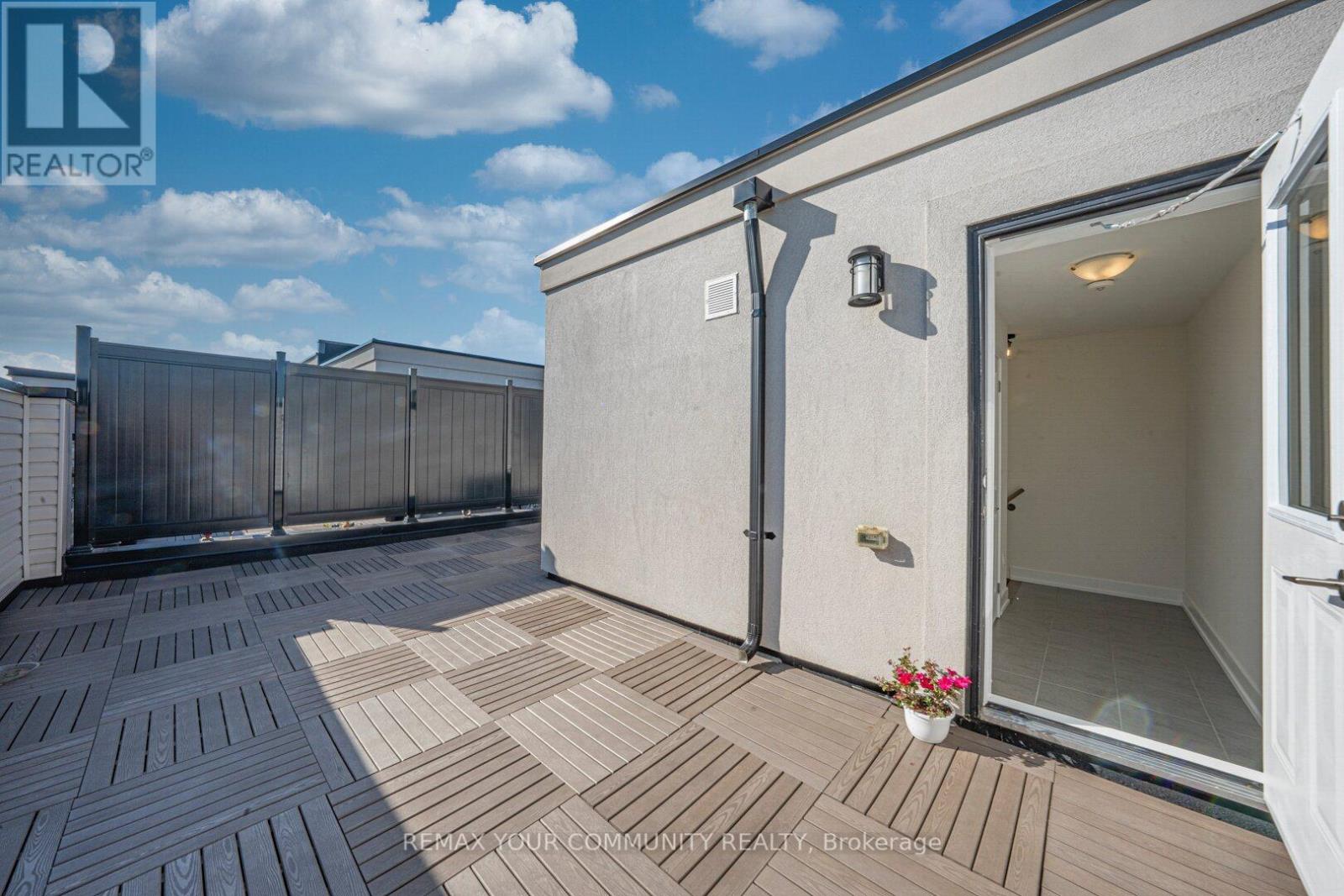 18 - 6 Sayers Lane, Richmond Hill, Ontario  L4E 1J8 - Photo 19 - N12729880