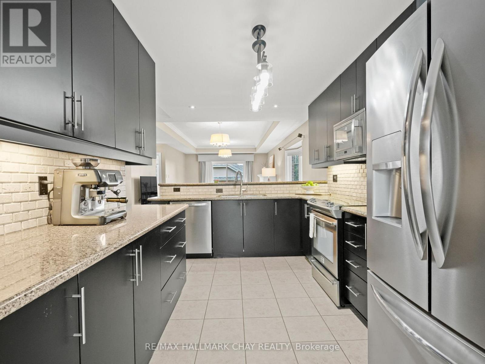 190 Ridge Way, New Tecumseth, Ontario  L9R 0H3 - Photo 6 - N12490228