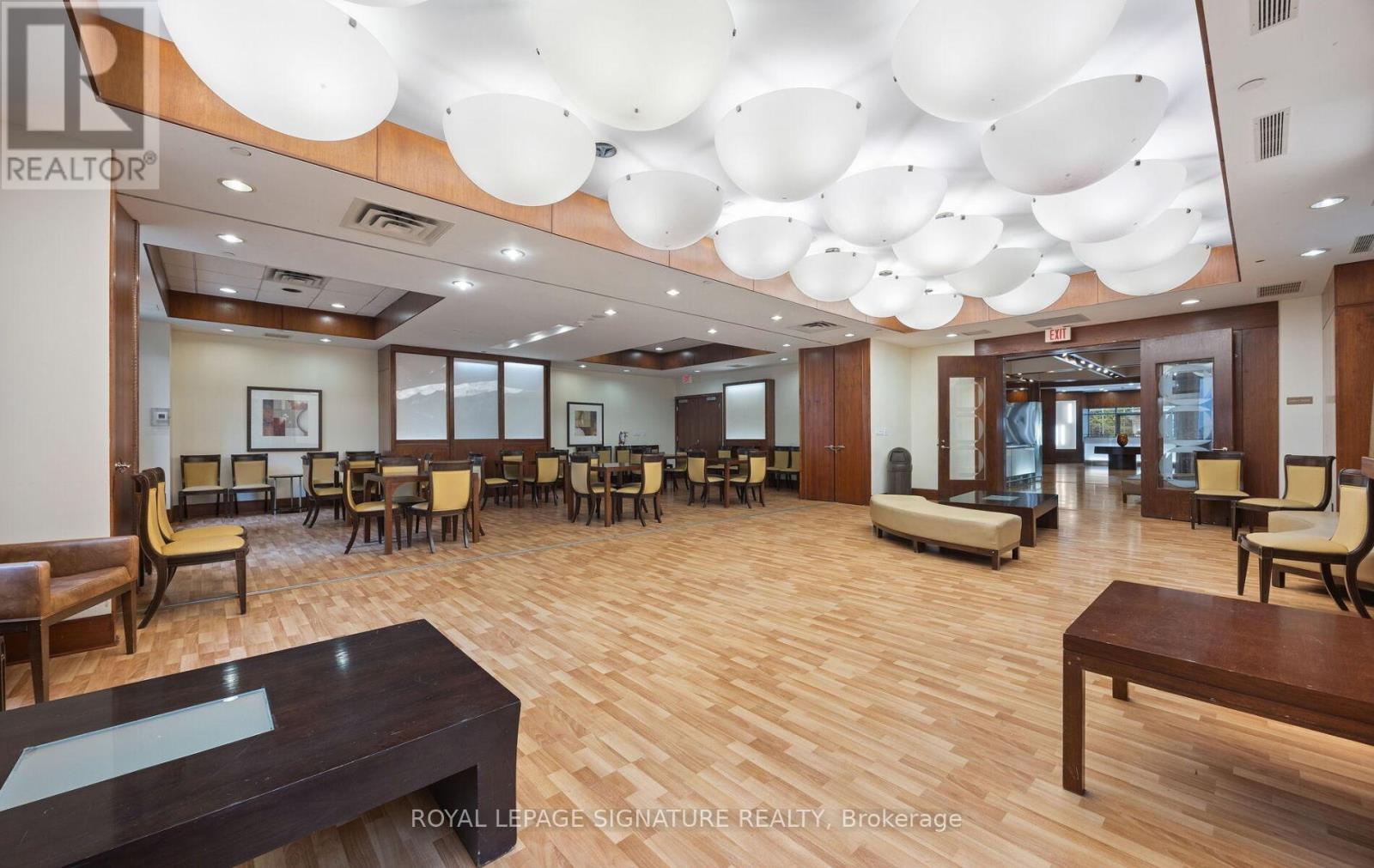 1508 - 3880 Duke Of York Boulevard, Mississauga, Ontario  L5B 4M7 - Photo 43 - W12452055