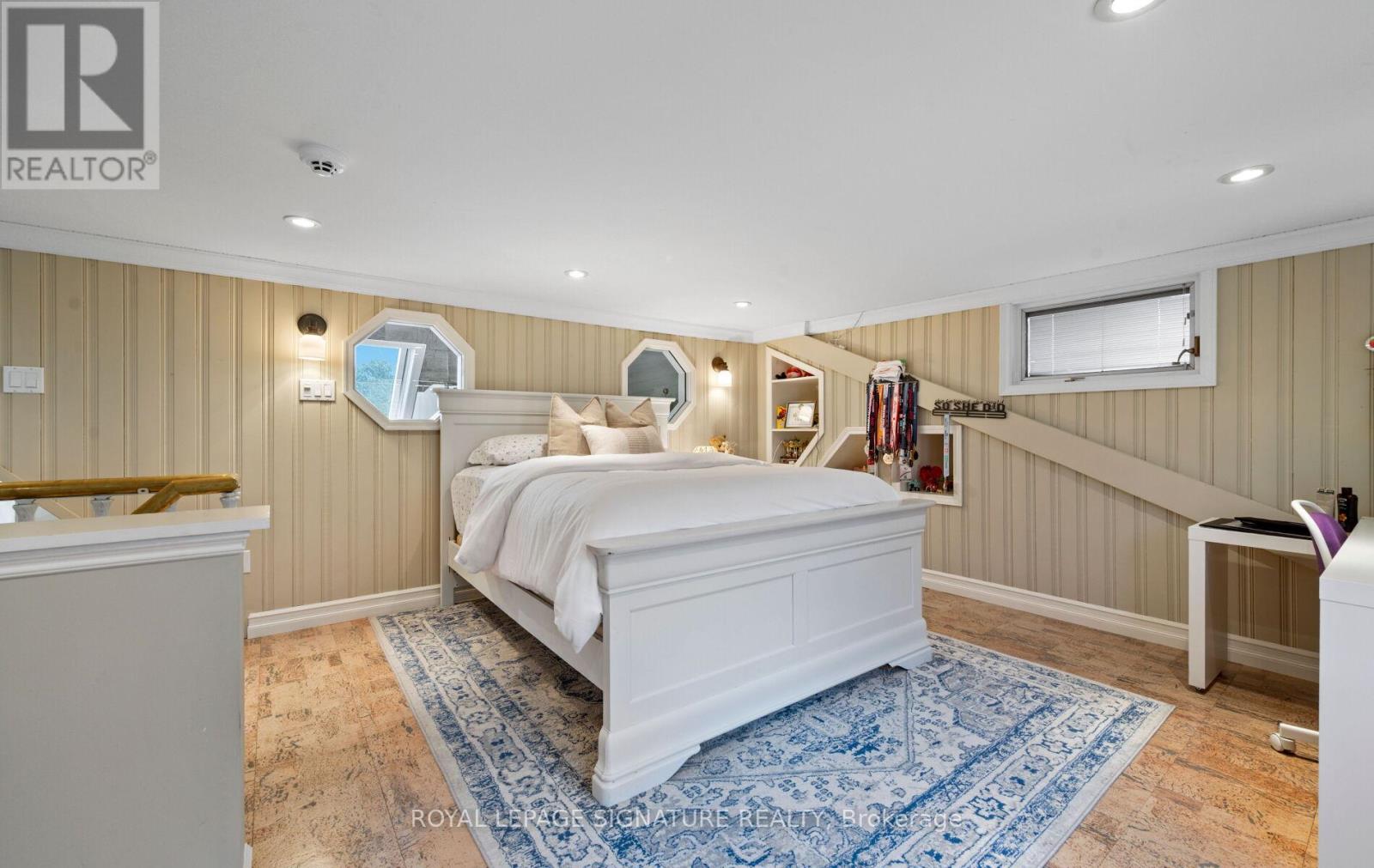 1189 Ostler Court, Mississauga, Ontario  L5C 3G5 - Photo 32 - W12590486