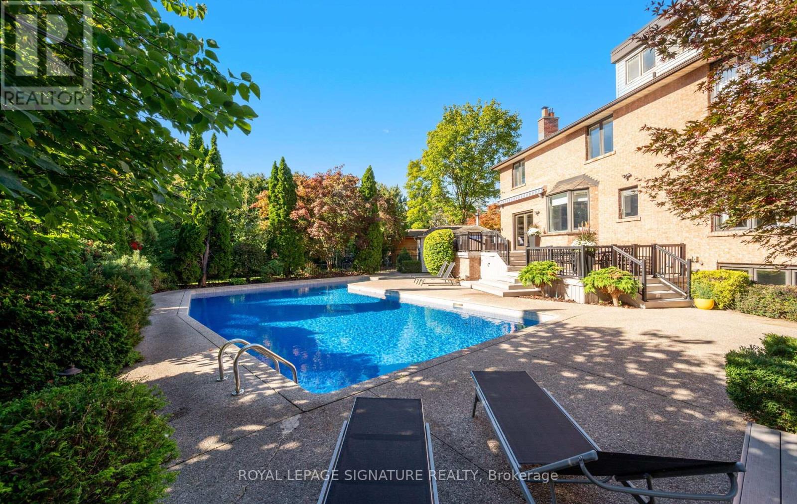 1189 Ostler Court, Mississauga, Ontario  L5C 3G5 - Photo 42 - W12590486