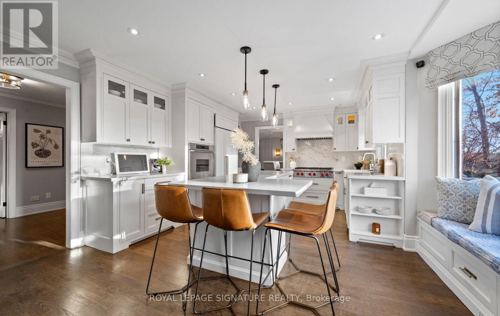 1189 Ostler Court, Mississauga, Ontario  L5C 3G5 - Photo 13 - W12590486