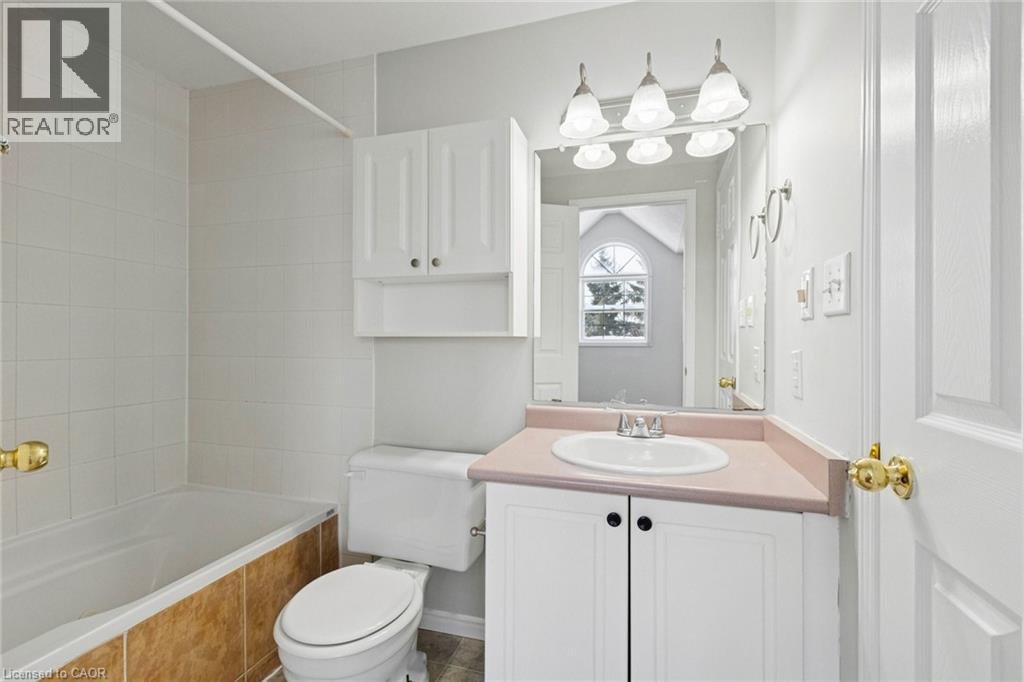 64 Dawn Ridge Drive, Kitchener, Ontario  N2N 3J5 - Photo 10 - 40798188