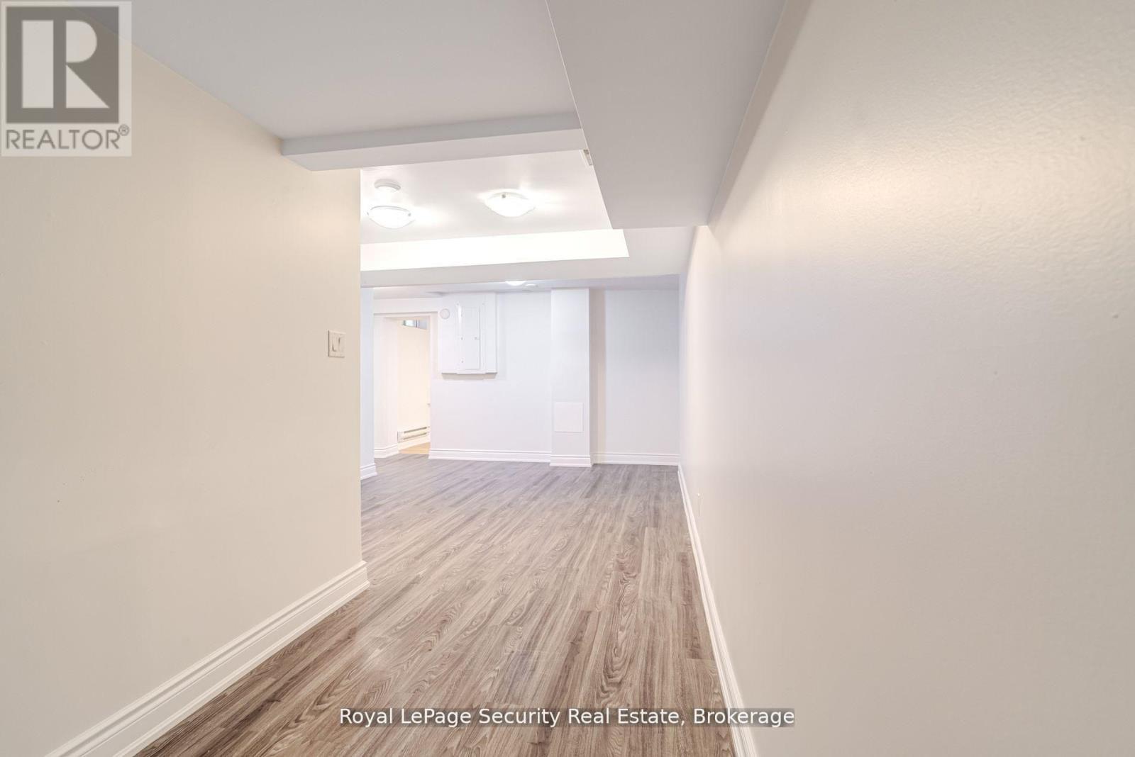 Lower - 706 Gladstone Avenue, Toronto, Ontario  M6H 3J4 - Photo 14 - W12729712