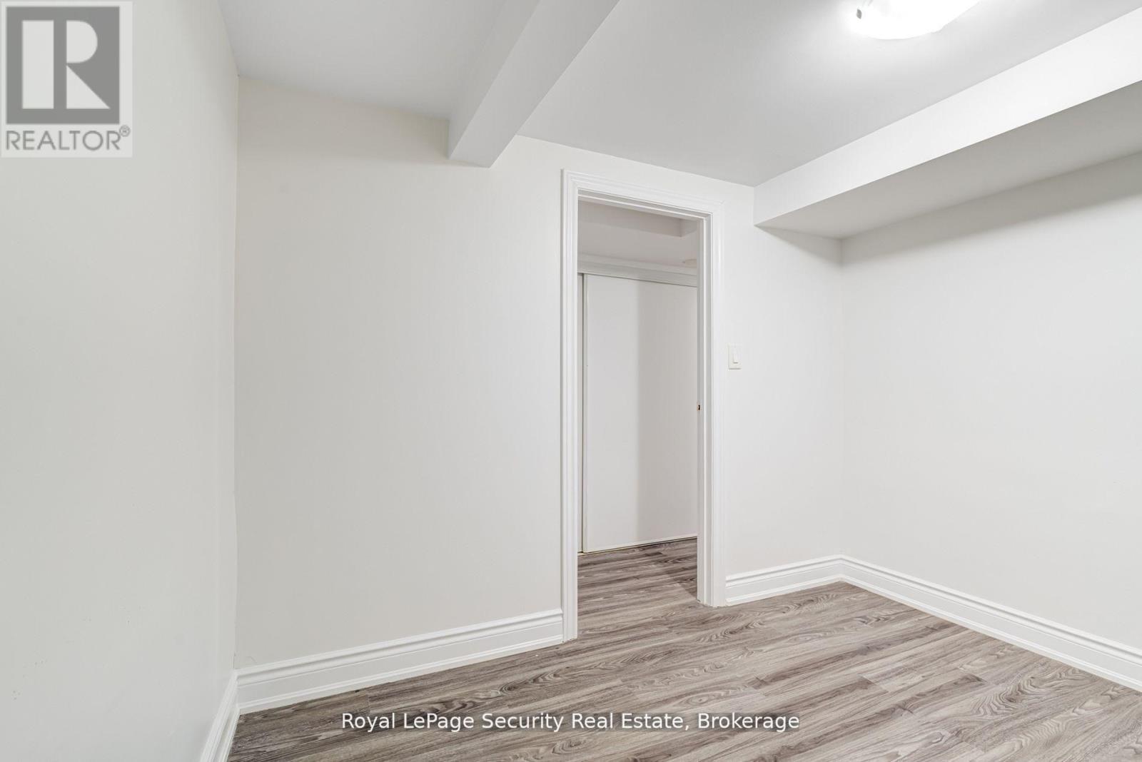 Lower - 706 Gladstone Avenue, Toronto, Ontario  M6H 3J4 - Photo 20 - W12729712