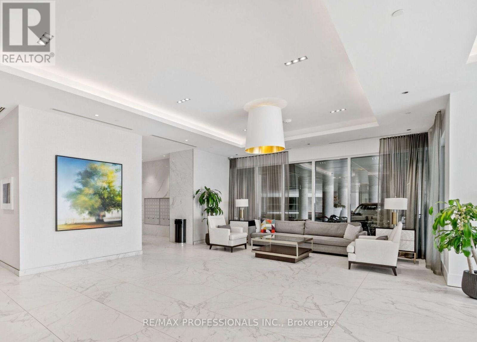 1816 - 1928 Lake Shore Boulevard W, Toronto, Ontario  M6S 1A1 - Photo 17 - W12729826