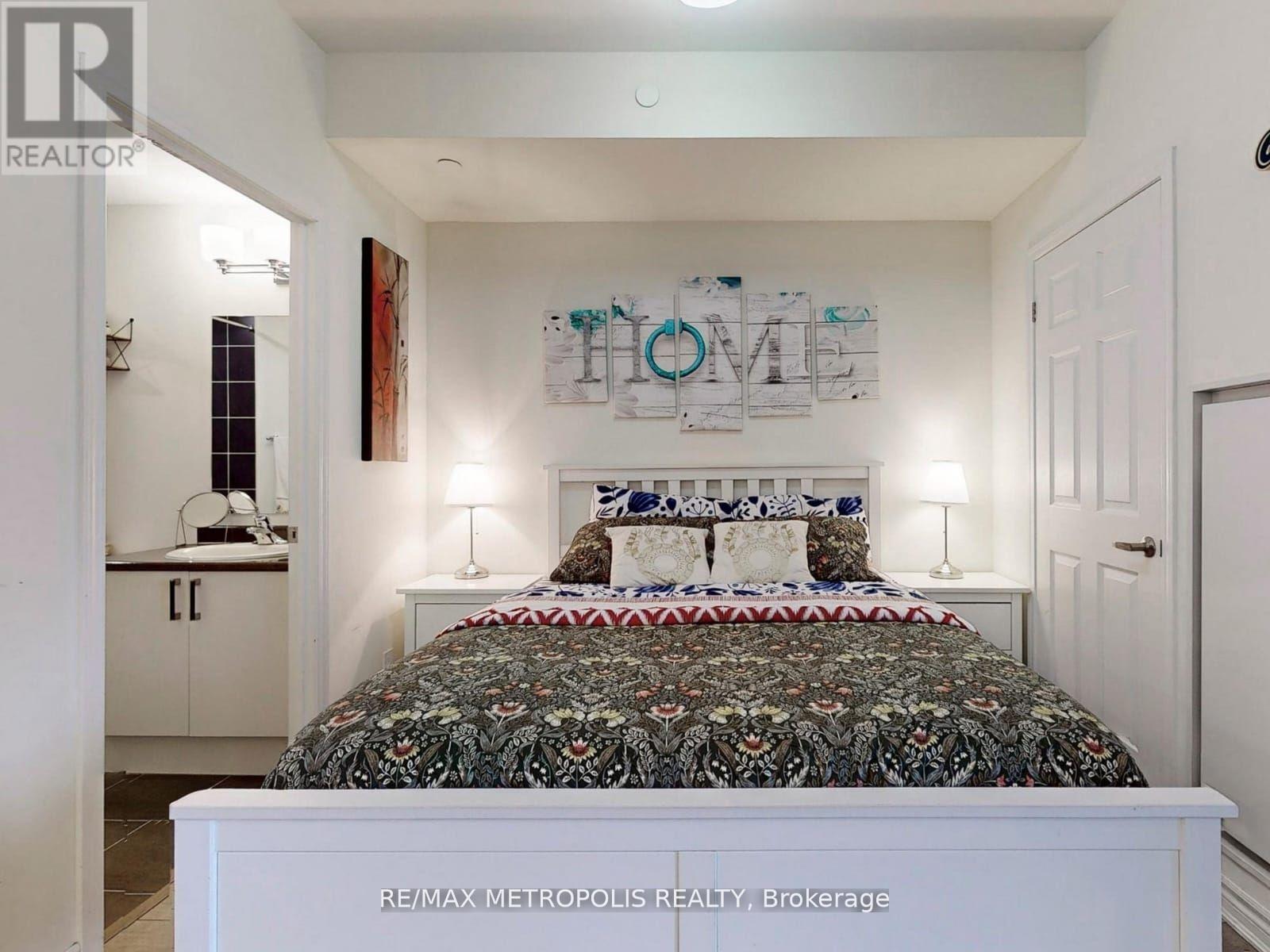 401 - 200 Lagerfeld Drive, Brampton, Ontario  L7A 0H8 - Photo 10 - W12729828