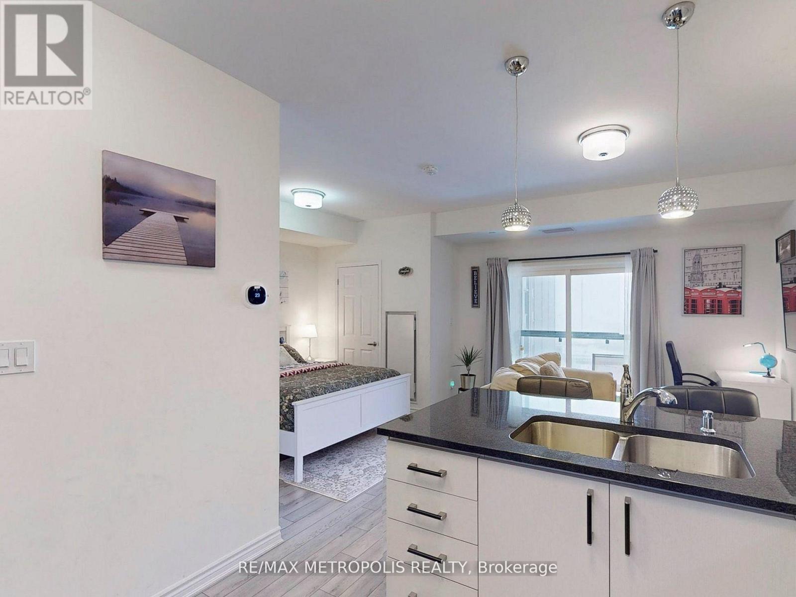 401 - 200 Lagerfeld Drive, Brampton, Ontario  L7A 0H8 - Photo 14 - W12729828