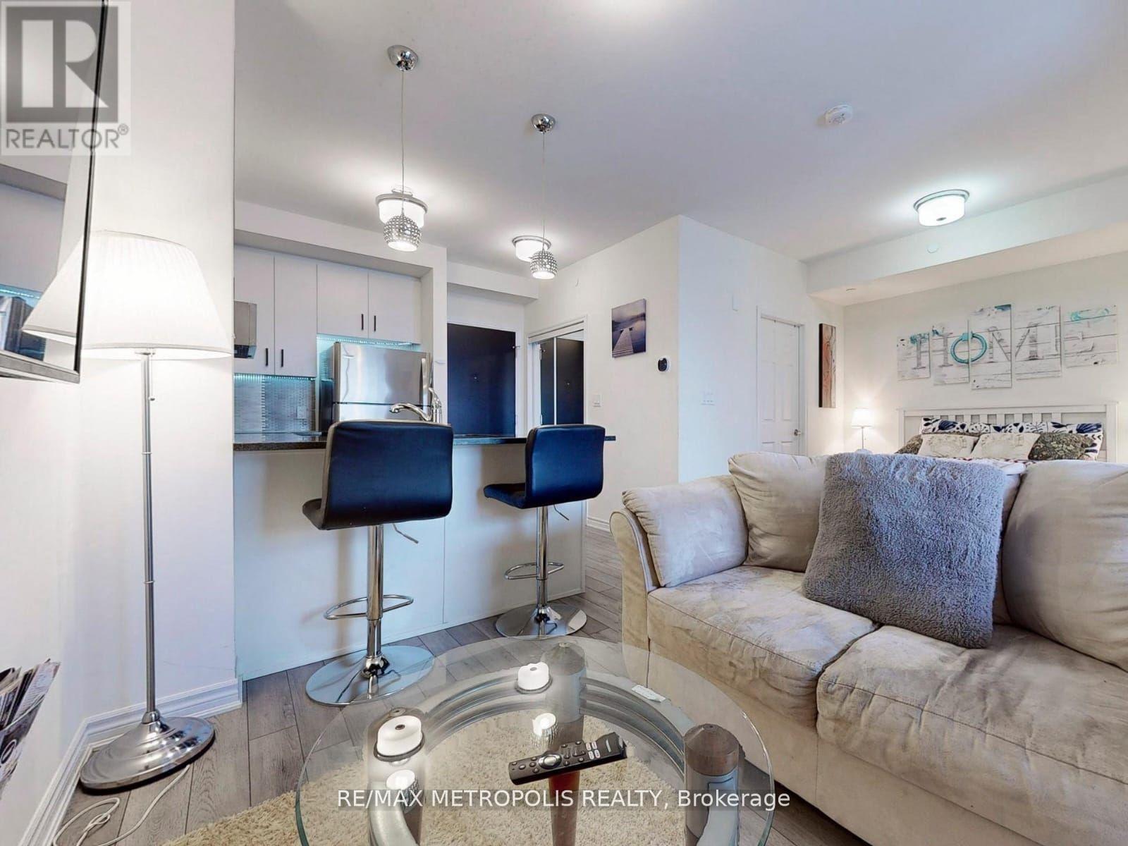 401 - 200 Lagerfeld Drive, Brampton, Ontario  L7A 0H8 - Photo 7 - W12729828