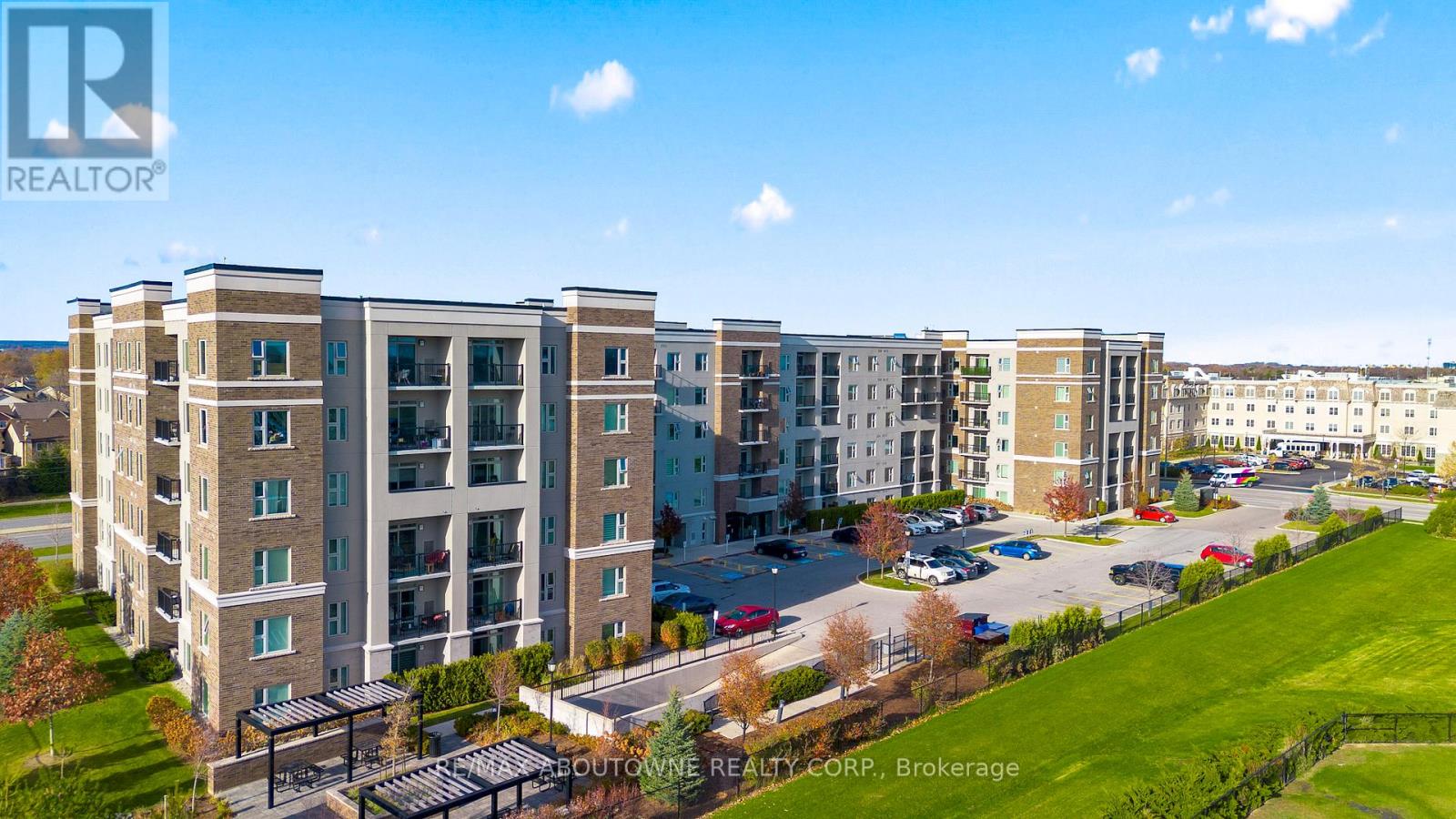 304 - 610 FARMSTEAD DRIVE, Milton, Ontario