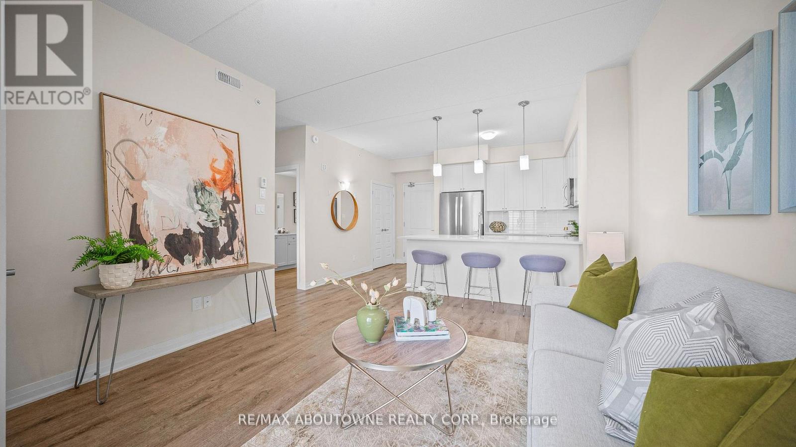 304 - 610 Farmstead Drive, Milton, Ontario  L9T 7W2 - Photo 10 - W12729892