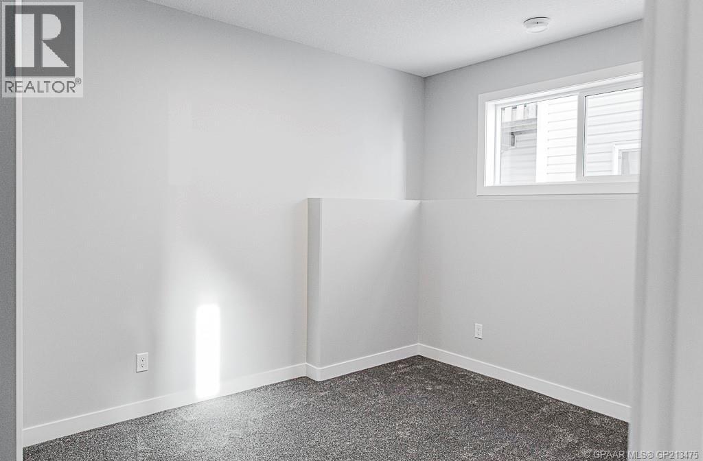 9512 112 Avenue, Clairmont, Alberta  T8X 5C8 - Photo 8 - A2280625