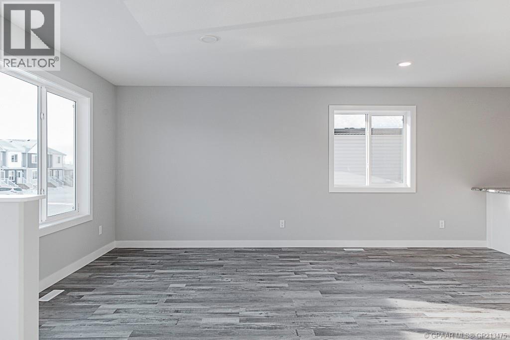 9512 112 Avenue, Clairmont, Alberta  T8X 5C8 - Photo 12 - A2280625