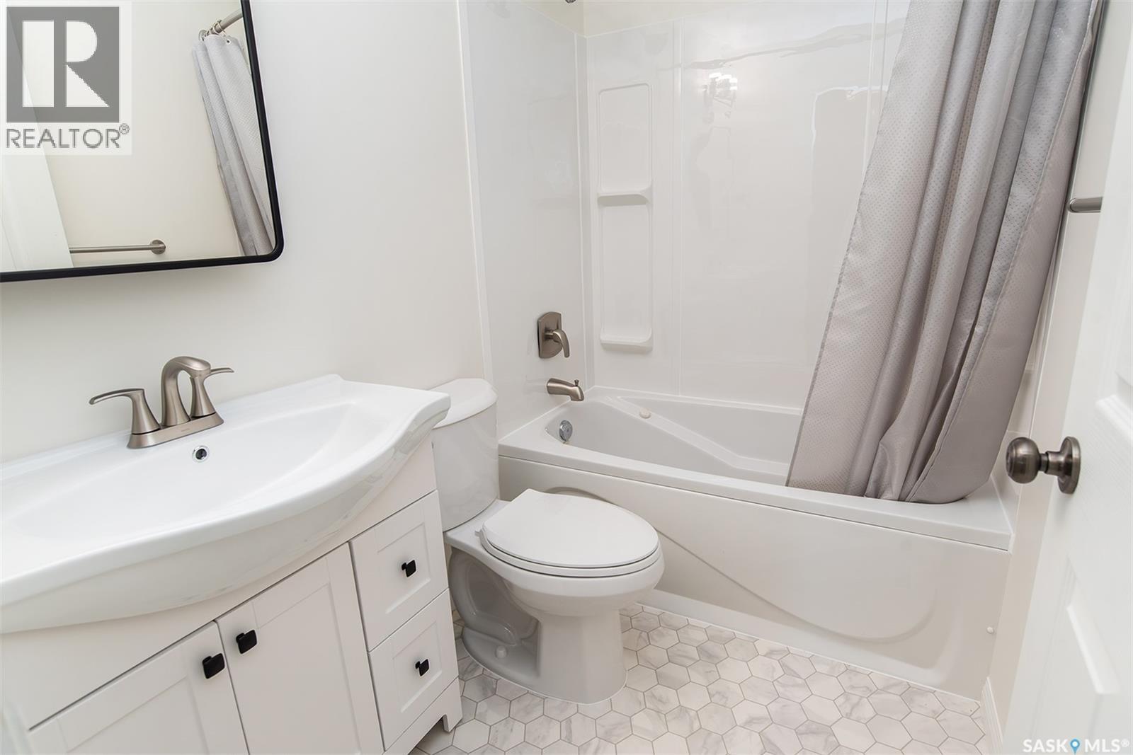 203 Brookdale Place, Wynyard, Saskatchewan  S0A 4T0 - Photo 18 - SK027377