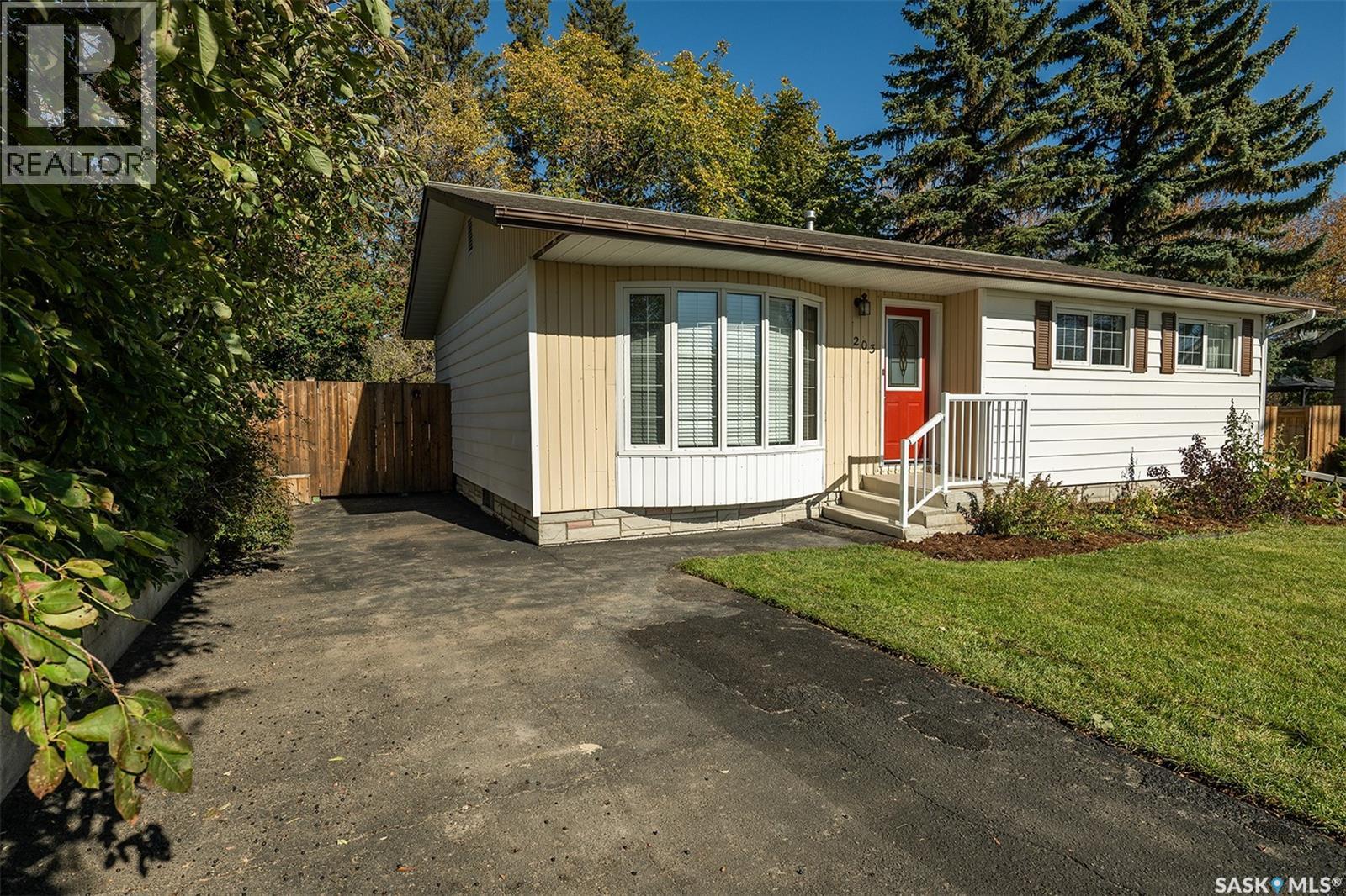 203 Brookdale Place, Wynyard, Saskatchewan  S0A 4T0 - Photo 35 - SK027377