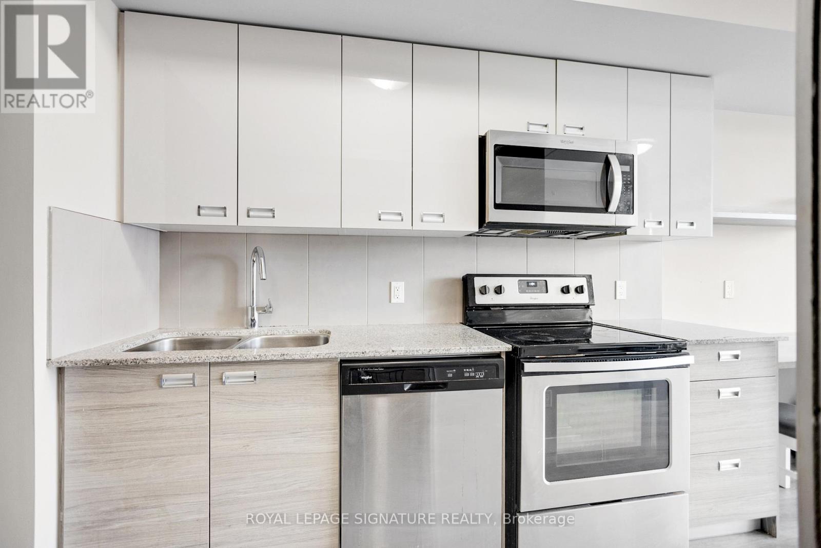 619 - 308 Lester Street, Waterloo, Ontario  N2L 3W6 - Photo 11 - X12729716