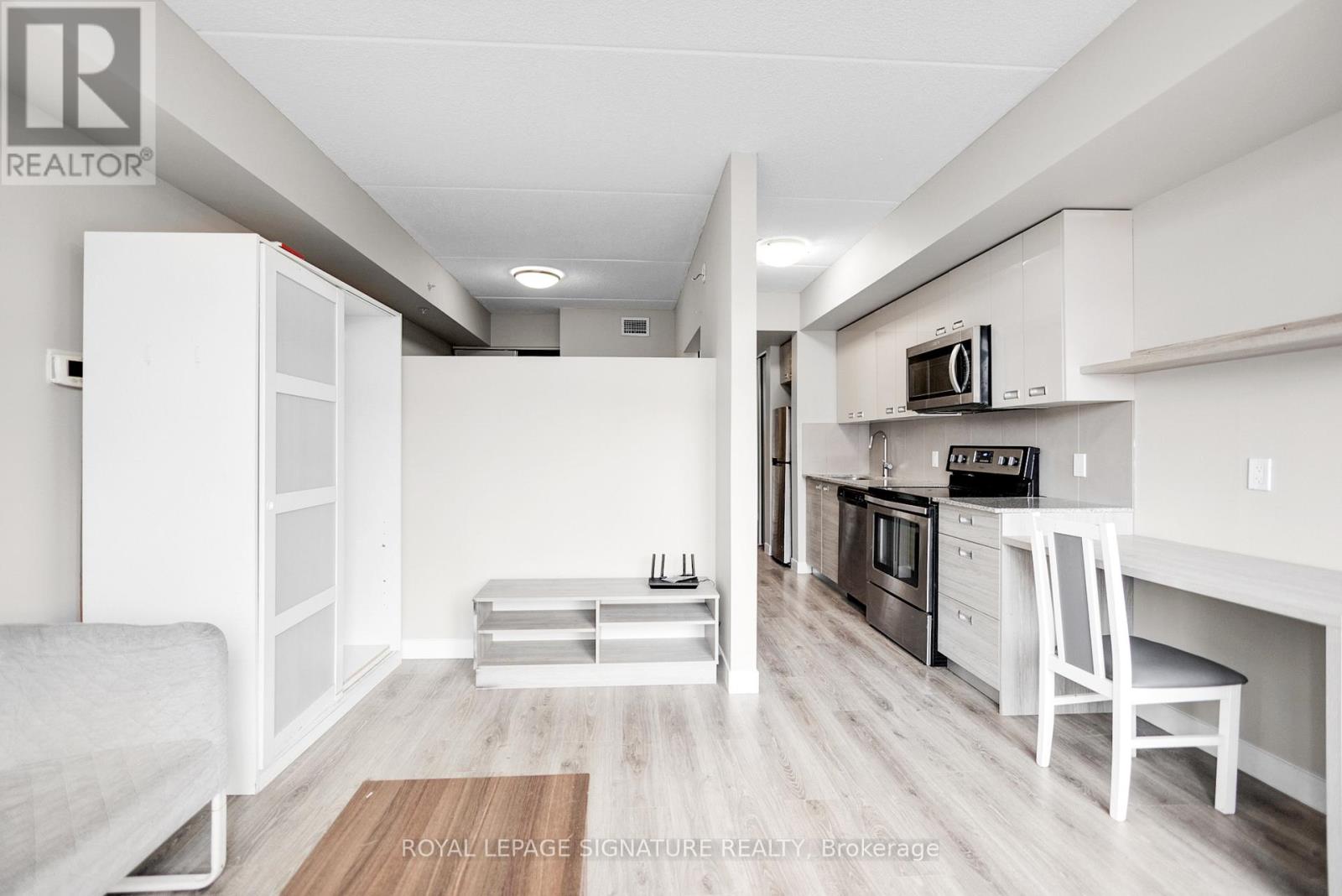 619 - 308 Lester Street, Waterloo, Ontario  N2L 3W6 - Photo 16 - X12729716