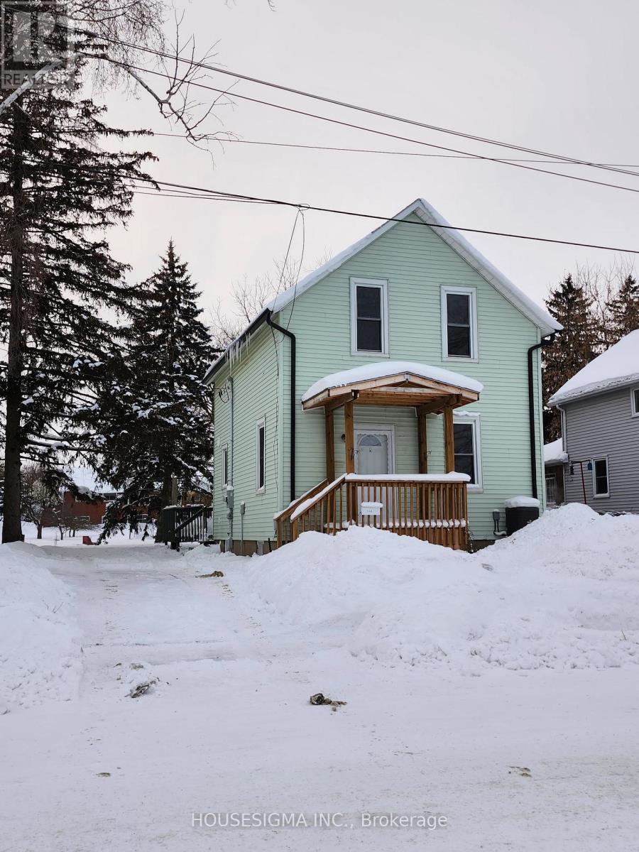 109 John Street E, East Zorra-Tavistock, Ontario  N0B 2R0 - Photo 2 - X12729724