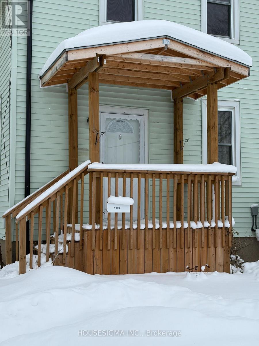 109 John Street E, East Zorra-Tavistock, Ontario  N0B 2R0 - Photo 3 - X12729724