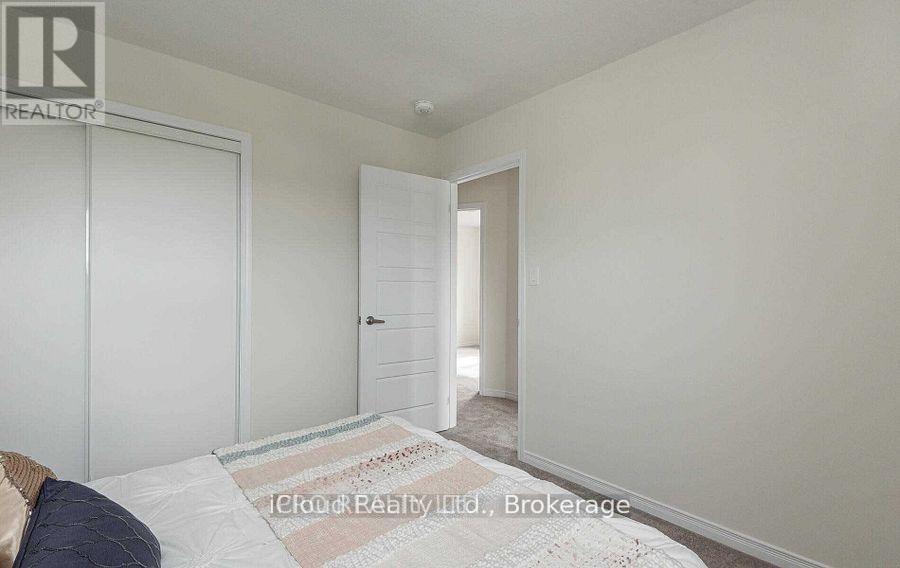 8 Toffee Trail, Hamilton, Ontario  L8J 0M2 - Photo 18 - X12729728