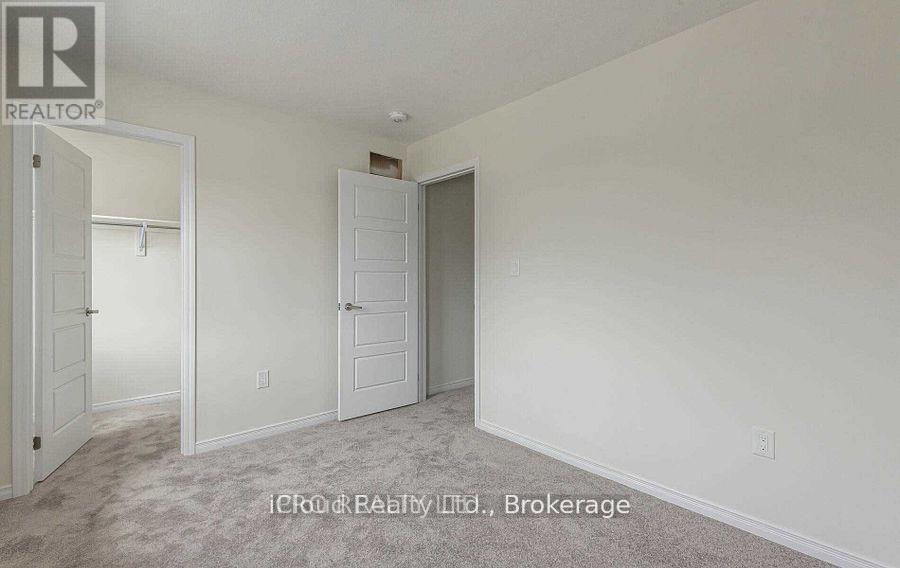 8 Toffee Trail, Hamilton, Ontario  L8J 0M2 - Photo 20 - X12729728