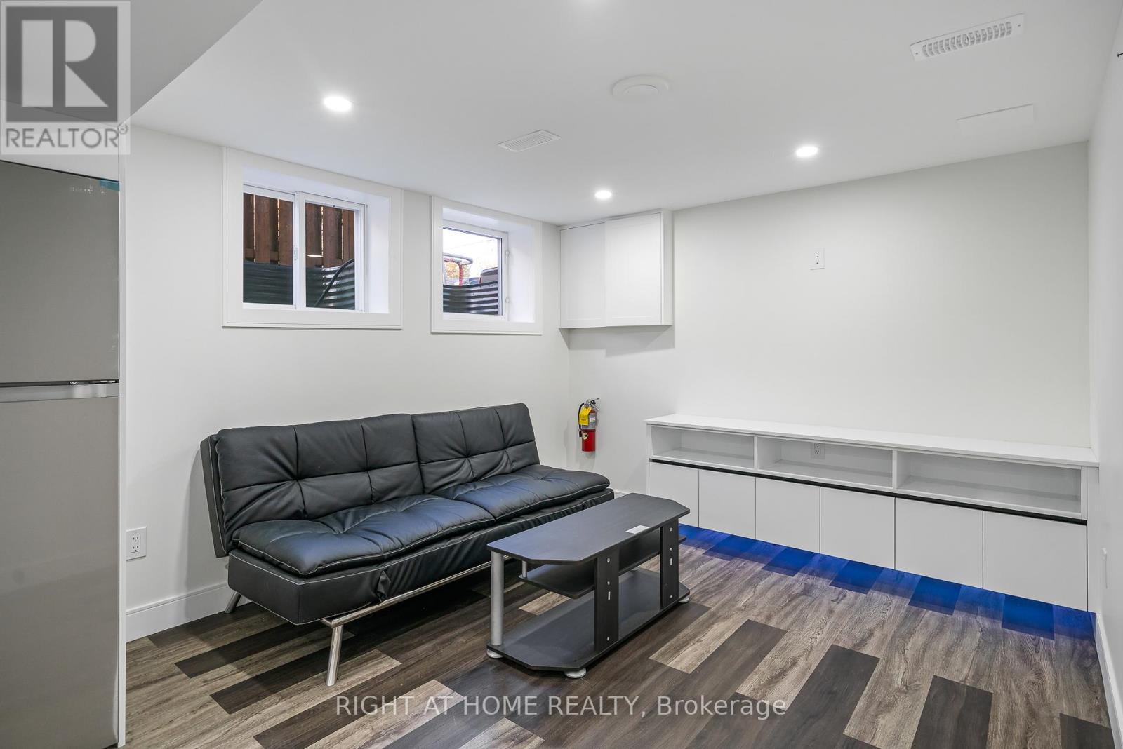 15 Andres Street, Niagara-On-The-Lake, Ontario  L0S 1J0 - Photo 24 - X12729816