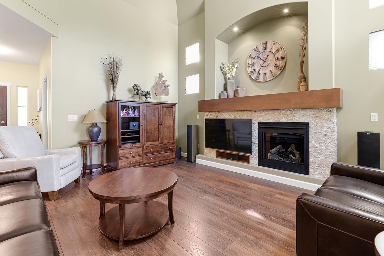 6959 201b Street, Langley, British Columbia  V2Y 2Y1 - Photo 5 - R3082988