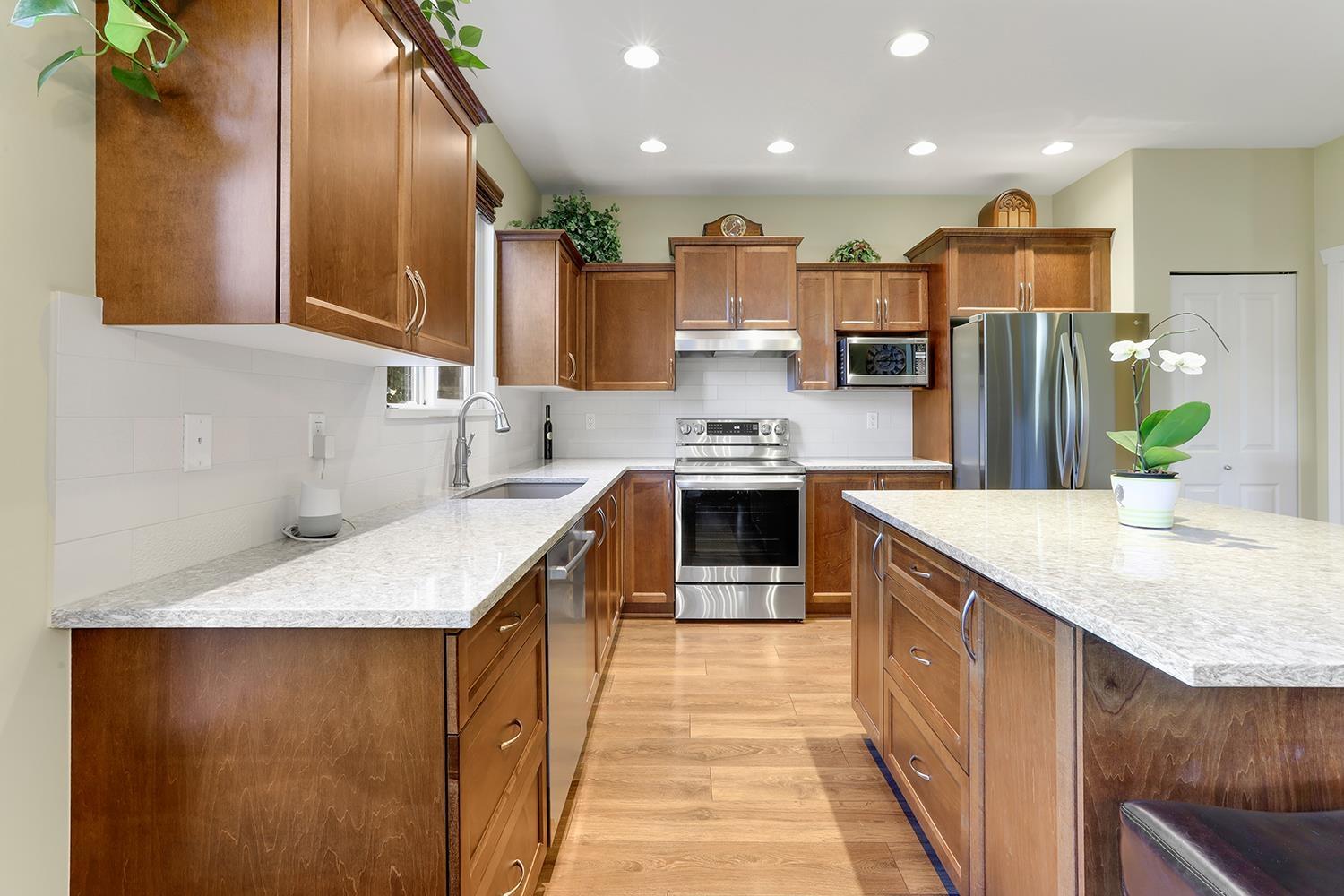 6959 201b Street, Langley, British Columbia  V2Y 2Y1 - Photo 15 - R3082988