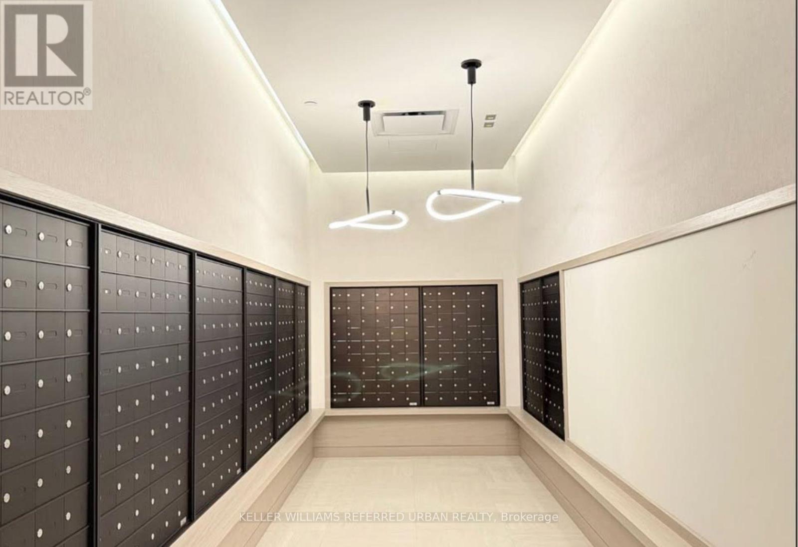 511 - 4015 The Exchange, Mississauga, Ontario  L5B 0N9 - Photo 2 - W12719104