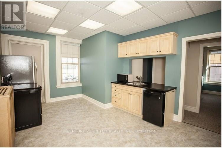 168/172 Brock Street, Peterborough, Ontario  K9H 2P4 - Photo 36 - X12729898