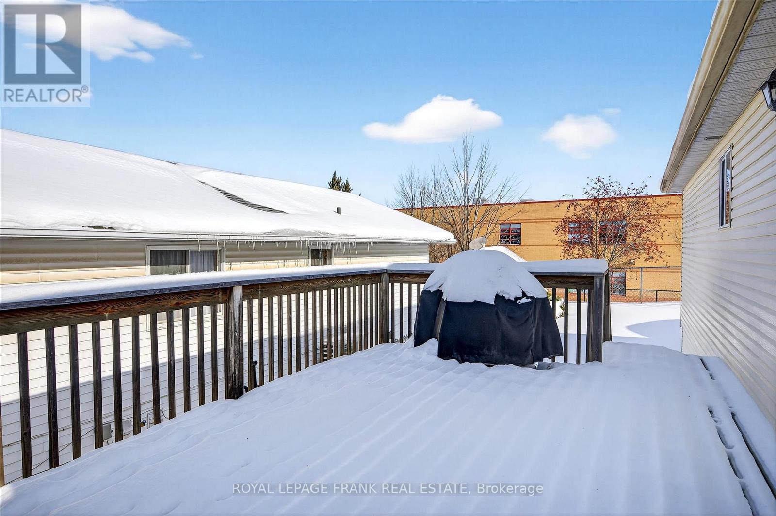 2114 Easthill Drive, Peterborough, Ontario  K9L 1Y8 - Photo 10 - X12729904